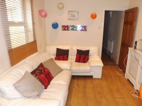 View Full Details for *NO STUDENT FEES 2020* Baileys Road, Southsea