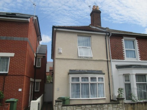 View Full Details for *NO FEES* Pains Road, Southsea