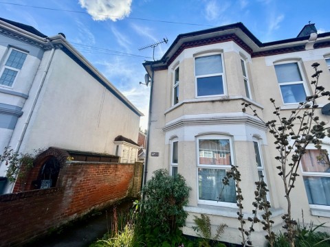 View Full Details for Westridge Road, Southampton