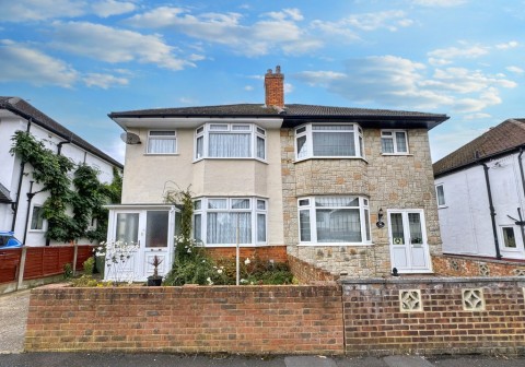 View Full Details for Byrefield Road , Guildford , Surrey